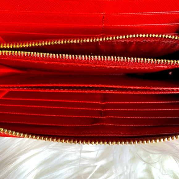 Prada Saffiano long zipper wallet - Picture 5 of 13